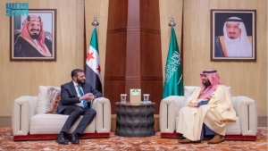 الرياض: الرئيس السوري أحمد الشرع يصل إلى جدة ويلتقي بولي العهد السعودي