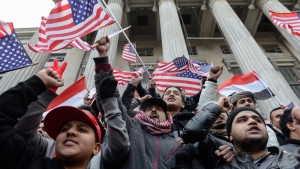 واشنطن: أعضاء في الكونغرس الأمريكي يطالبون بتمديد الحماية المؤقتة لليمنيين