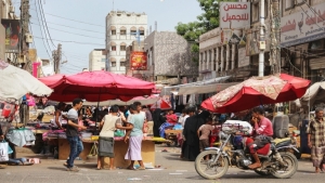 اقتصاد: طعنة في ظهر ميت.. الحرب تجمّد الاستثمار الهشّ في اليمن