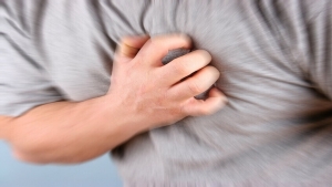 صحة: كيف تميّز ألم القلب الحقيقي؟