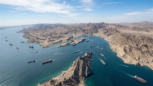 نظرة فاحصة: كيف تهدد حرب إيران الكابلات البحرية في مضيق هرمز؟