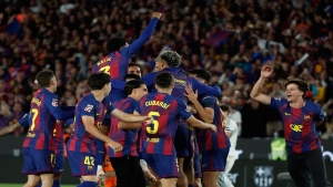 رياضة: برشلونة يهزم ريال مدريد في "الكلاسيكو" ويحسم لقب الدوري