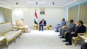 اليمن: الزنداني يتسلم أوراق اعتماد السفير الكويتي الجديد ويجدد إدانته لـ "الاعتداءات الإيرانية"