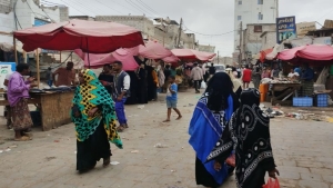 اليمن: بدل معيشة للموظفين يمهّد لرفع الأسعار