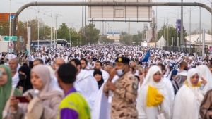 الرياض: توافد الحجاج إلى صعيد عرفات لأداء الركن الأعظم