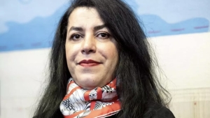 باريس: وفاة الفنانة الإيرانية المُعارضة مرجان ساترابي مؤلفة "برسيبوليس" عن 56 عاما