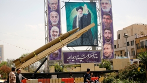 طهران: إيران تحمل واشنطن مسؤولية التصعيد مع إسرائيل وتحذر من تأثيره على المسار الدبلوماسي 