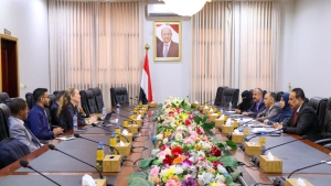 اليمن: مباحثات مع البنك الدولي لدعم البنية التحتية وإعداد استراتيجية وطنية للنقل