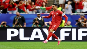 مونديال 2026: رونالدو يصبح أول لاعب يسجل في ست نسخ من كأس العالم