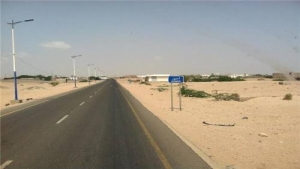 اليمن: : حملة أمنية مشتركة تداهم أوكار تهريب بمديرية أحور في أبين