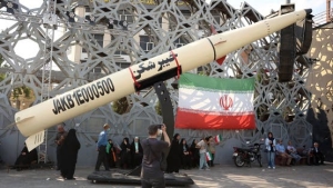 طهران: إيران تعلن استهداف 85 موقعاً أميركياً في الخليج