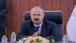 اليمن: وزير النقل يعلن منع طائرة إيرانية من الهبوط في صنعاء وإجبارها على العودة