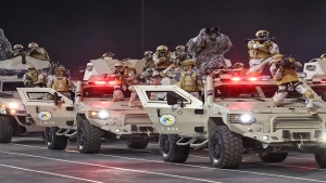 الغارديان: السعودية تستعد لهجوم بحري وربما بري ضد الحوثيين