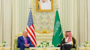 الرياض: ولي العهد السعودي وترامب يبحثان هاتفياً تطورات المنطقة ويؤكدان أهمية التهدئة والحلول الدبلوماسية