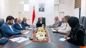 اليمن: وزير الاتصالات يوجّه برفع الجاهزية لضمان استمرار خدمات الاتصالات في مناطق نفوذ الحكومة