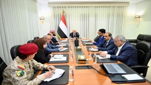 اليمن: مجلس الدفاع الوطني يعلن الانعقاد الدائم ويقر تدابير لرفع الجاهزية والرد على الحوثيين