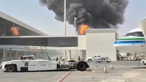 لندن: أجواء الرياض خالية إلى حد كبير عقب هجمات حوثية على مطارها