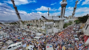اليمن: تشييع 18 قتيلاً في تعز بينهم مدنيون وسط تصعيد عسكري على أطراف المدينة المحاصرة
