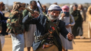 الرياض: التحالف ينفي تهديد القبائل اليمنية ووزارة الدفاع تعتذر عن "تصريح خاطئ" عقب انتقادات حقوقية وتوعد حوثي