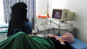 تقرير: مستشفيات اليمن تشهد ضغوطا شديدة مع تصاعد حدة القتال